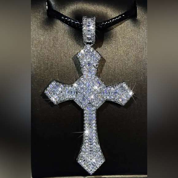 Elegant Silver & Moissanite Cross Pendant Necklace